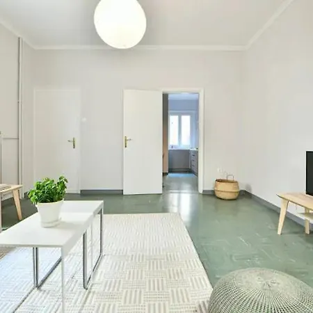 Apartment Aris Evaggelistrias 22